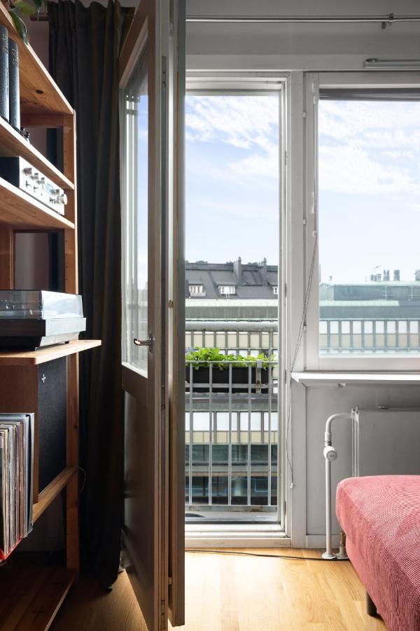 Wehost Spacious Traveller'S Hq Above Metro @Vilhonvuorenkuja 16 Apartment Helsinki Luaran gambar